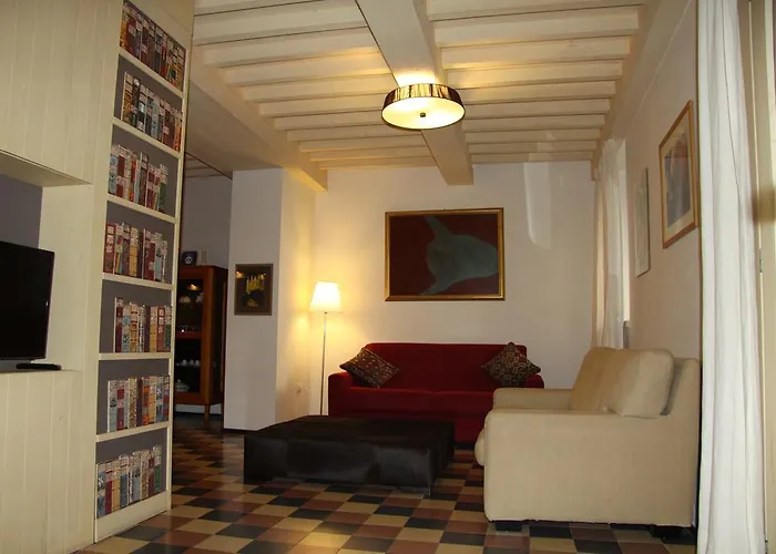 卡萨科西嘉公寓 *