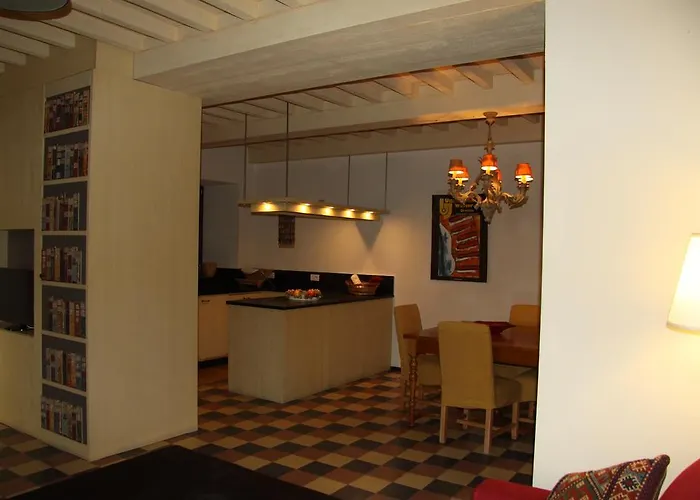 卡萨科西嘉公寓 * 奥维多